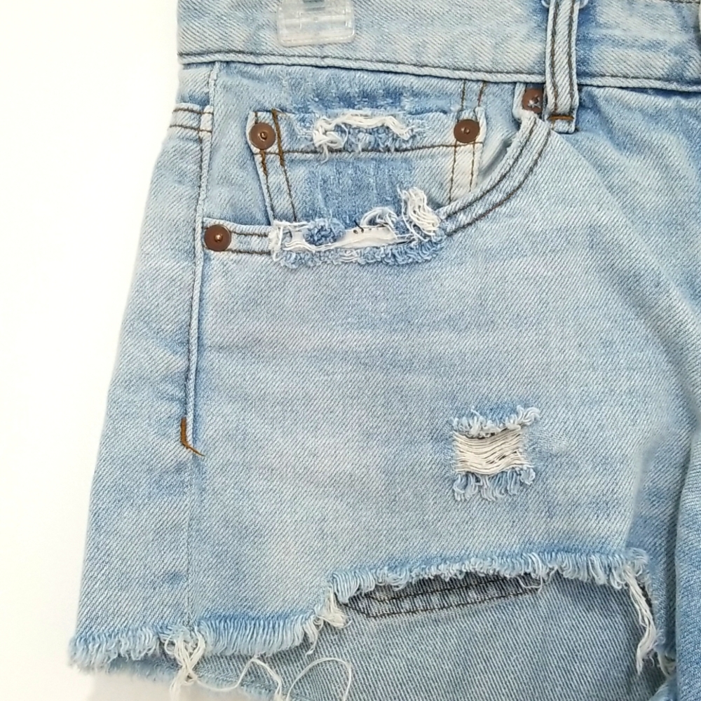 BDG Essential Mid Rise Distressed Jean Shorts - Picture 4 of 8